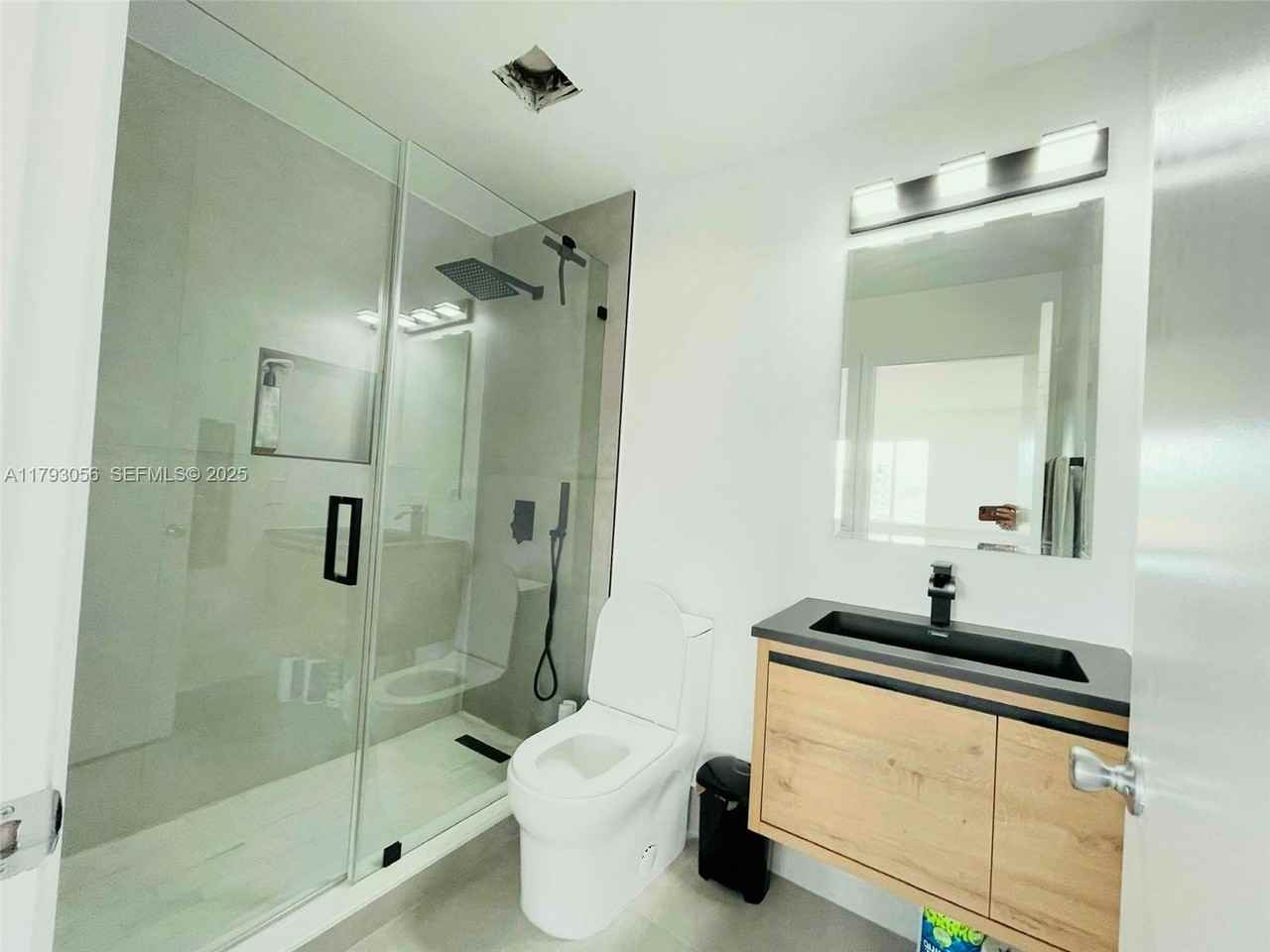 14731 Southwest 132nd Court - Photo 6 of 22