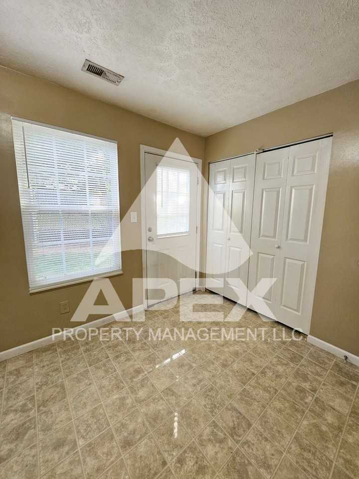 1801 Sweet View Way - Photo 7 of 22