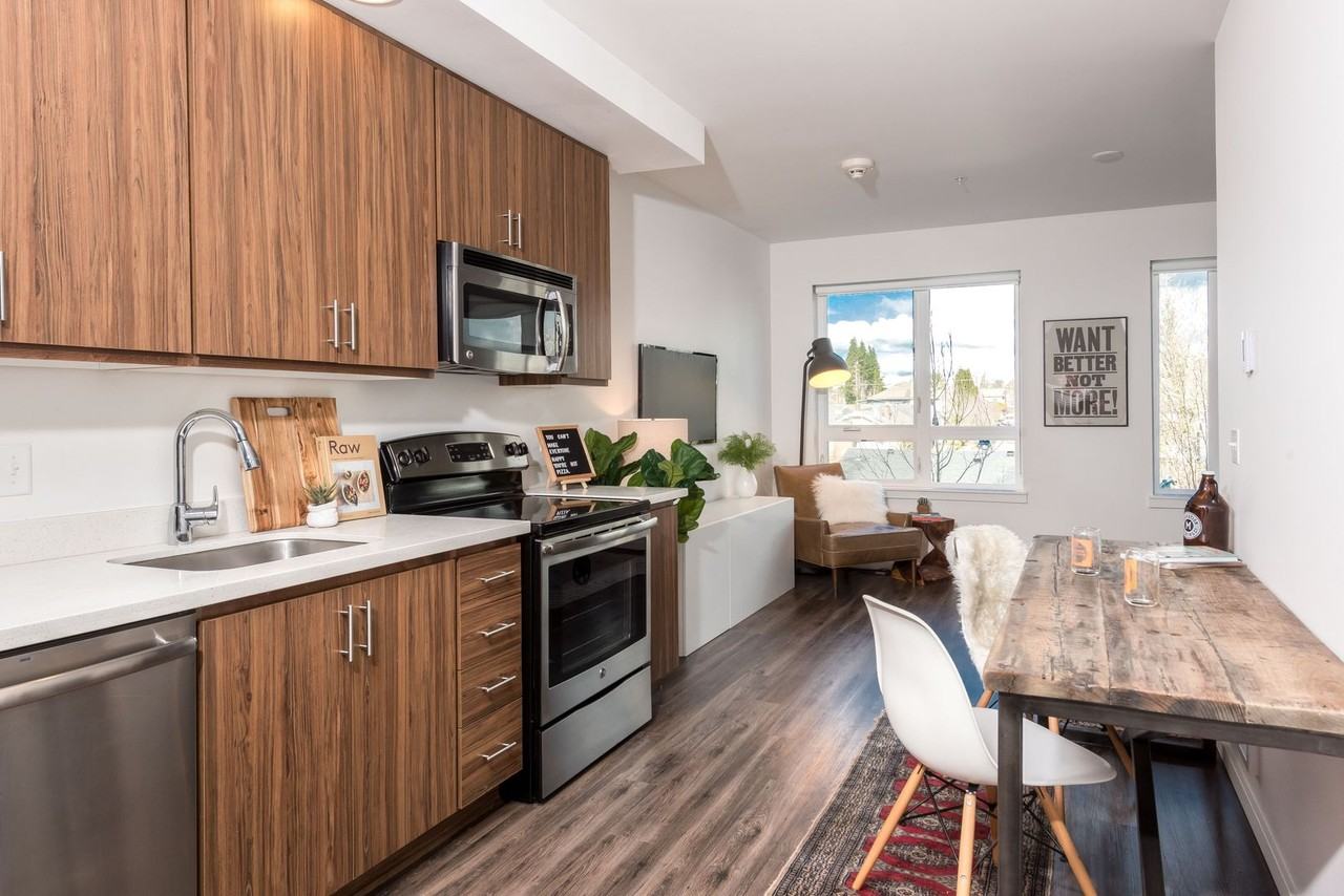The Hawthorne Apts - Photo 2 of 40
