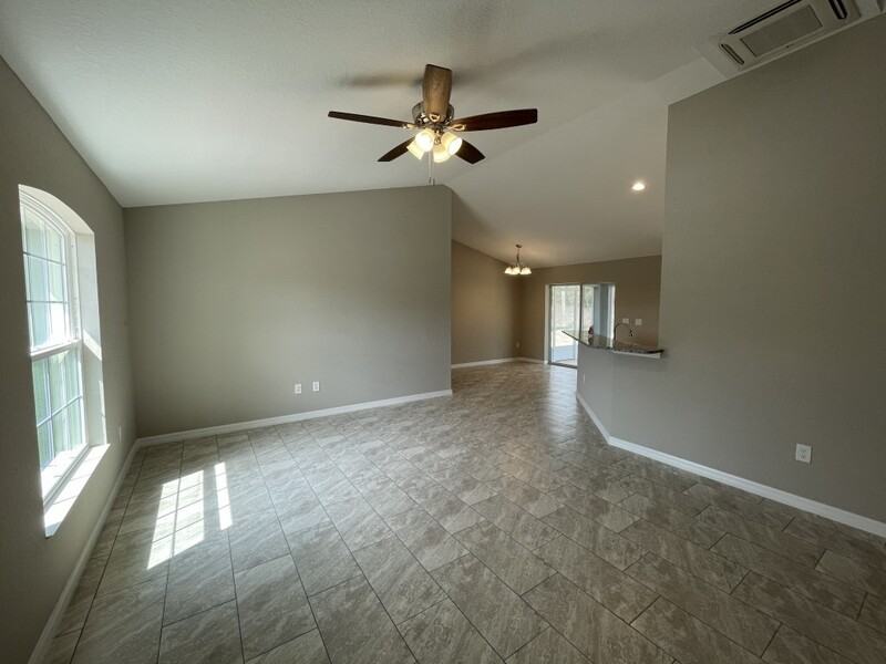 4830 Sw 166th Loop - Photo 2 of 15