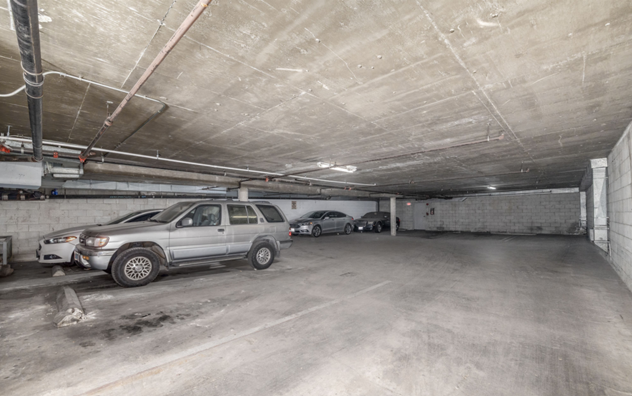 Electro Apartments - Photo 3 of 7