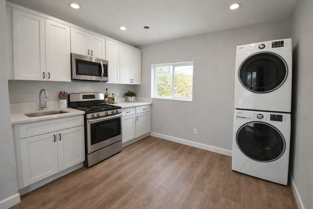 5258 Tipton St #2 - Photo 3 of 7