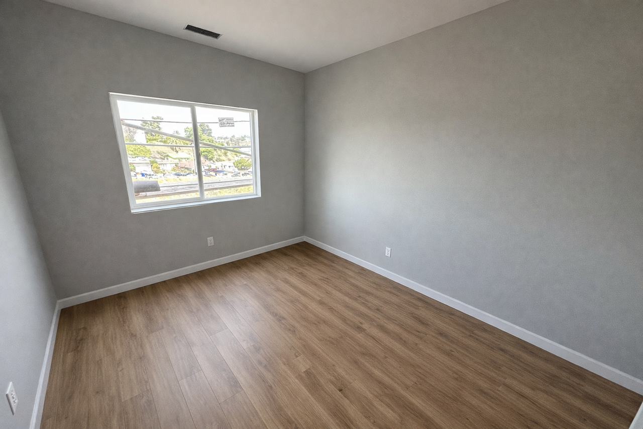 5258 Tipton St #2 - Photo 5 of 7