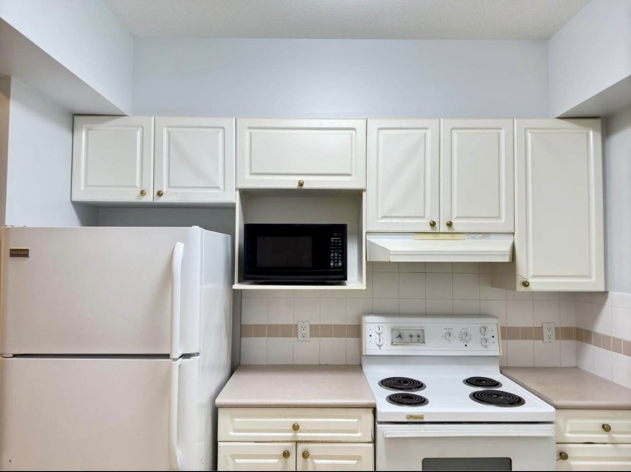 54 Ave - Photo 4 of 7