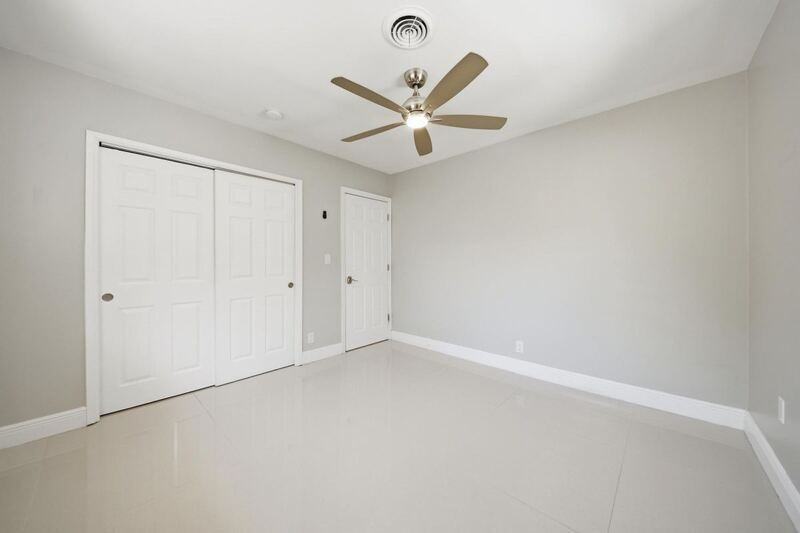 5031 Ne 23rd Ter - Photo 6 of 36