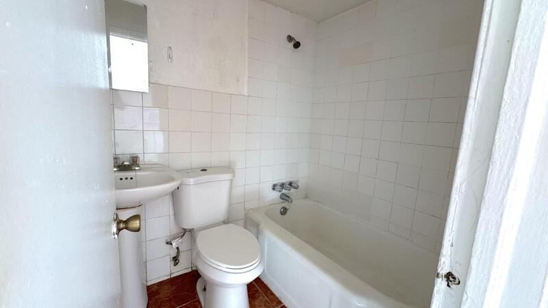 305 Taylor Ave #3 - Photo 5 of 5