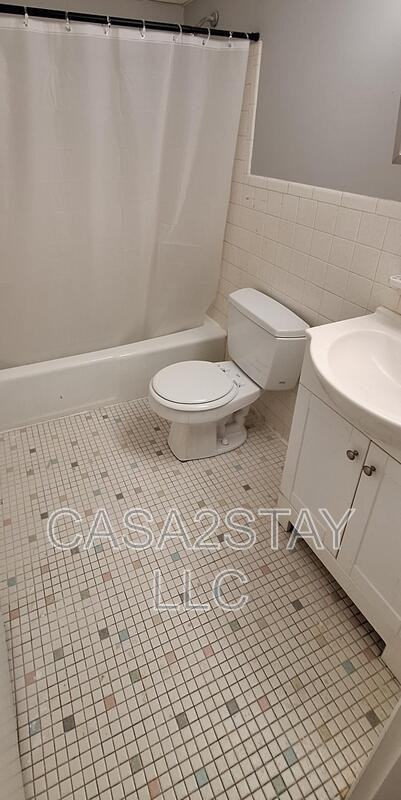 2219 Rockford Ln #14 - Photo 6 of 7
