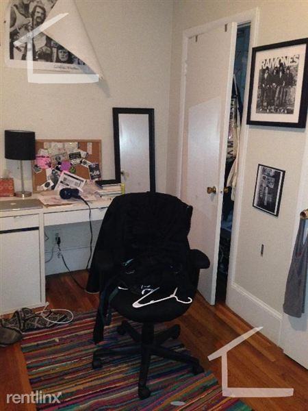 45 Westland Ave - Photo 2 of 10