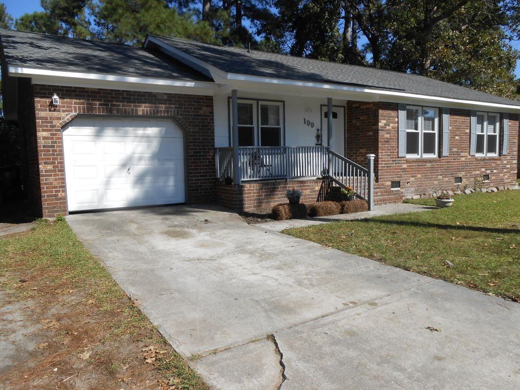 199 Tall Pines Rd - Photo 2 of 15