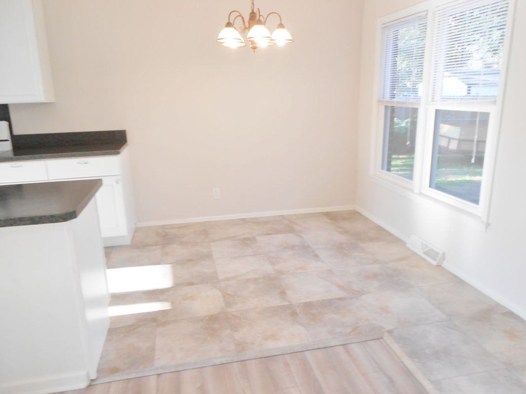 199 Tall Pines Rd - Photo 7 of 15