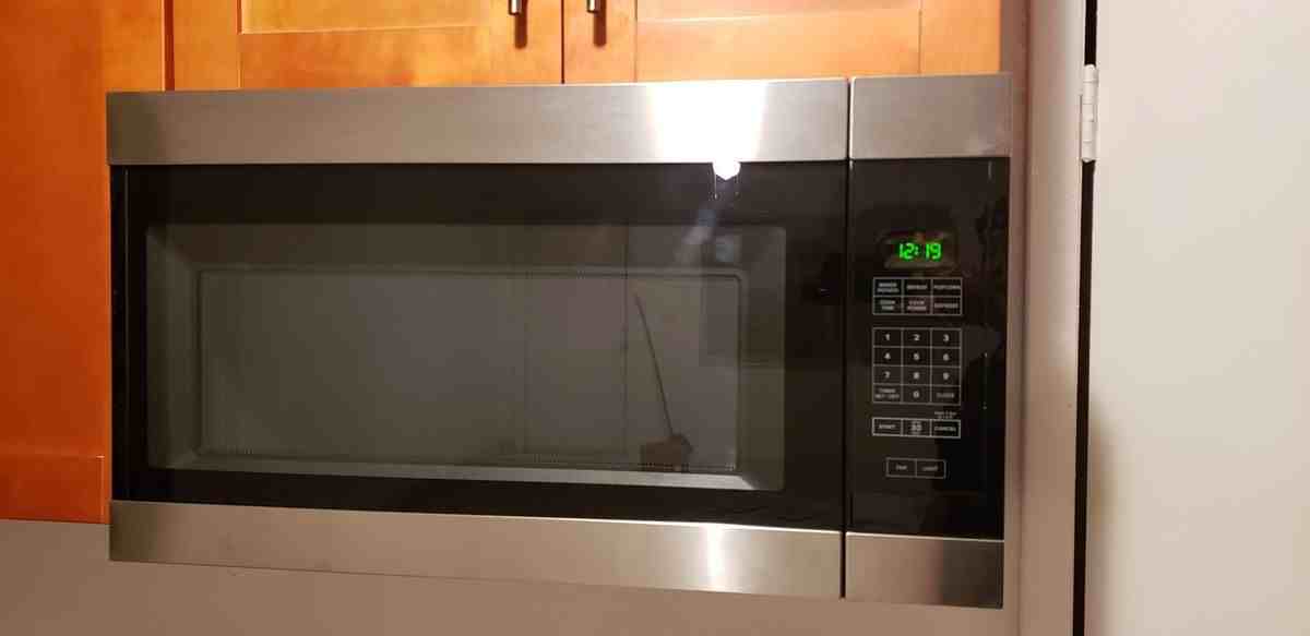 5704 Nw 28th St - Photo 5 of 16