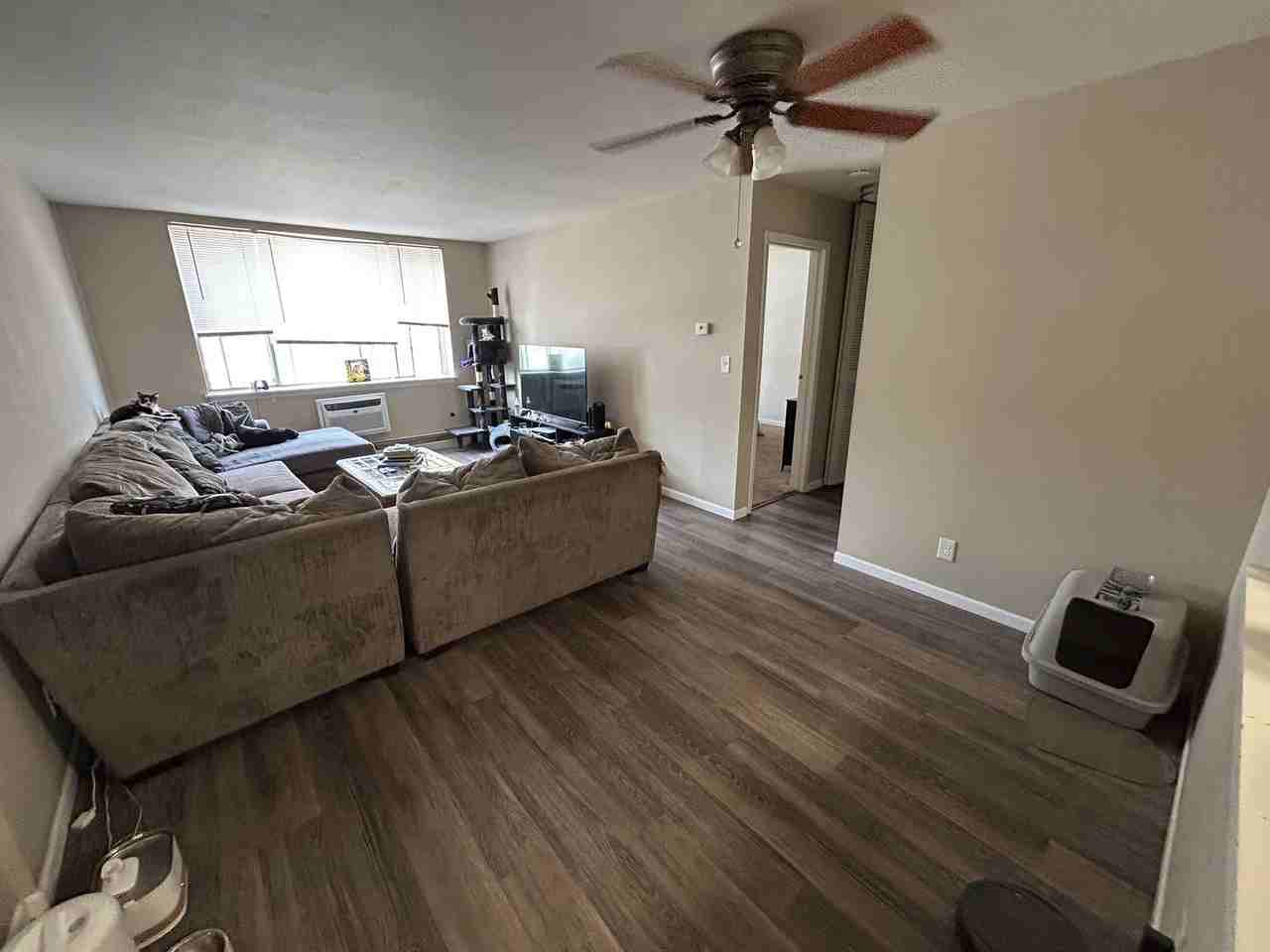 2636 S Logan Ave - Photo 3 of 9