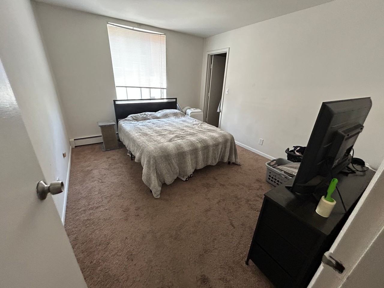 2636 S Logan Ave - Photo 6 of 9