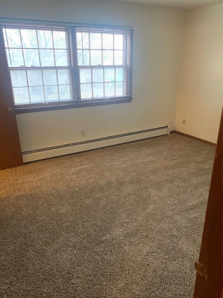 Elm Drive Apartments - Photo 2 of 10