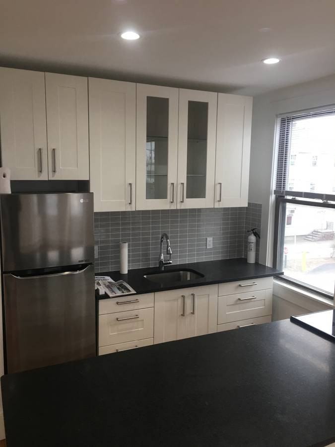 953 East St #2 - Photo 2 of 8