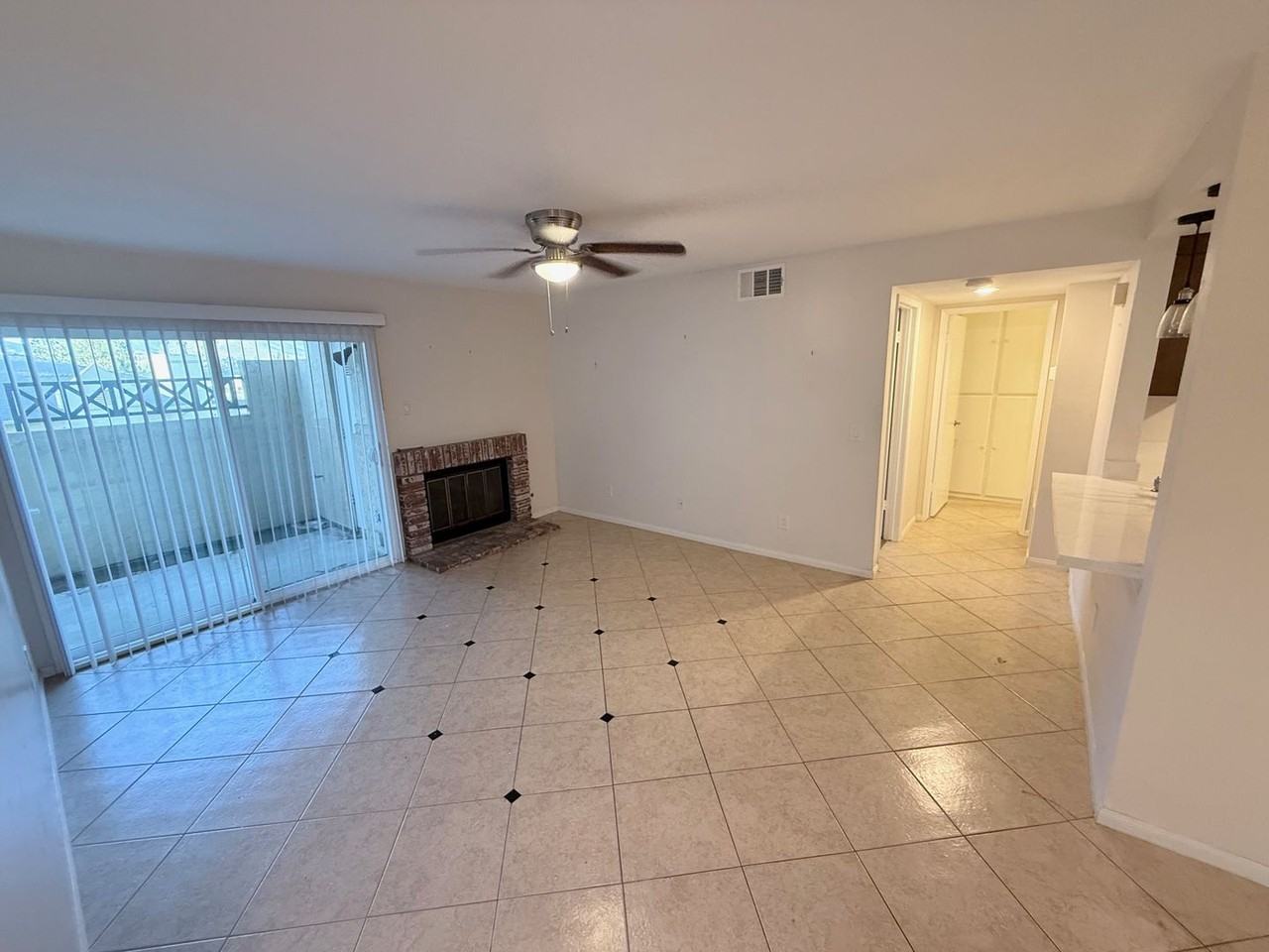 2035 Lakeridge Cir #101 - Photo 2 of 25