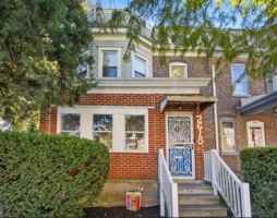 featured image of 2618 N Van Buren St