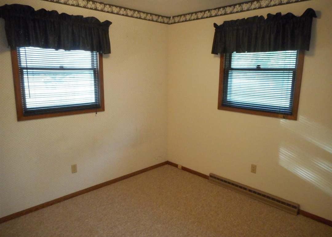 2423 Sauk Dr #2423 - Photo 4 of 6