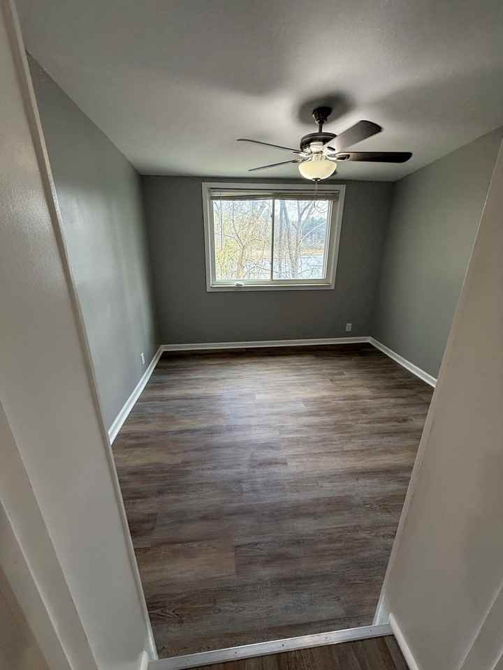 1298 E Highland Rd - Photo 2 of 5