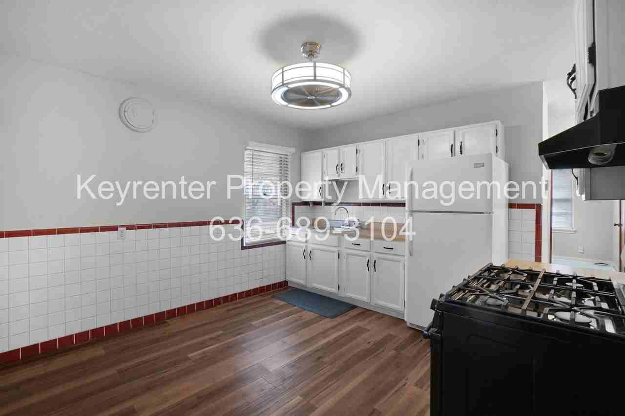 1045 N New Florissant Rd - Photo 7 of 20