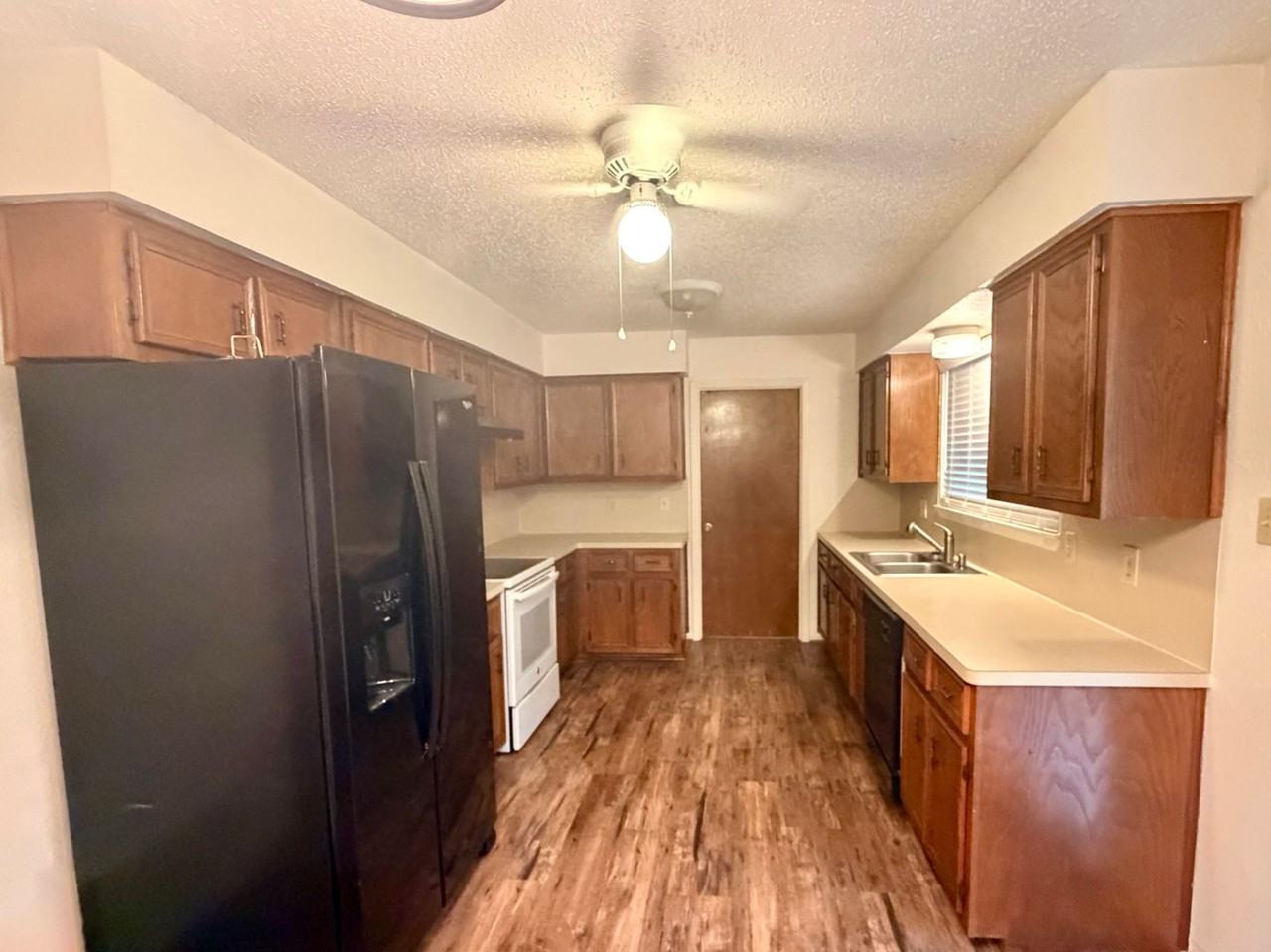 108 Stone Canyon Ct - Photo 4 of 13