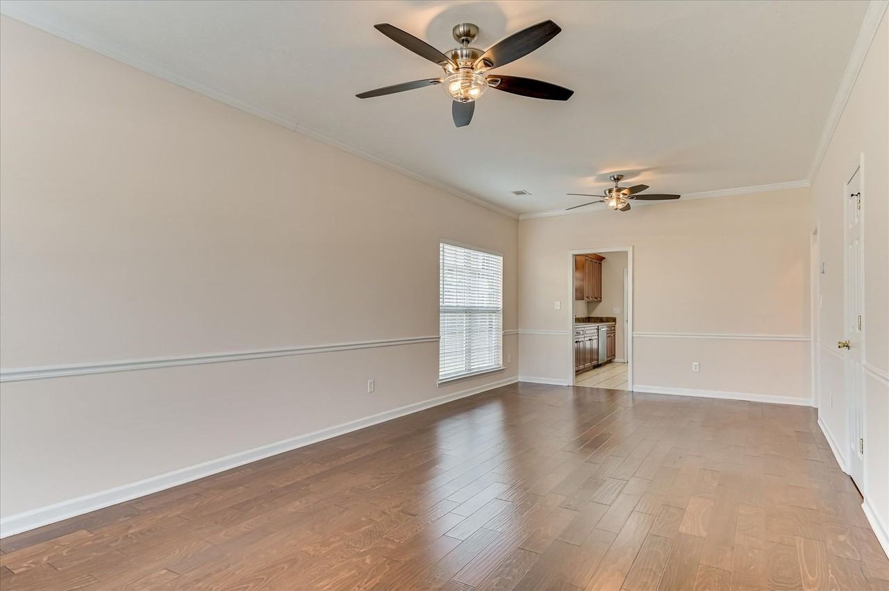 913 Cabot Cv - Photo 6 of 30