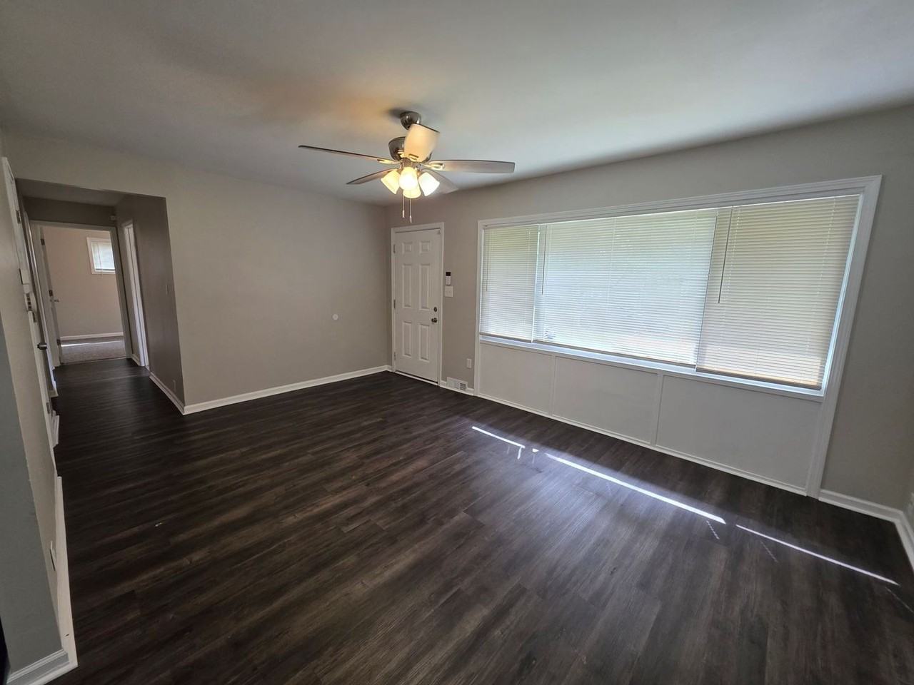 7820 E 113th Ter - Photo 3 of 15