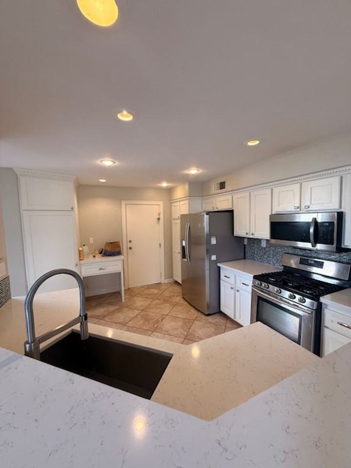 25165 Via Azul - Photo 3 of 17