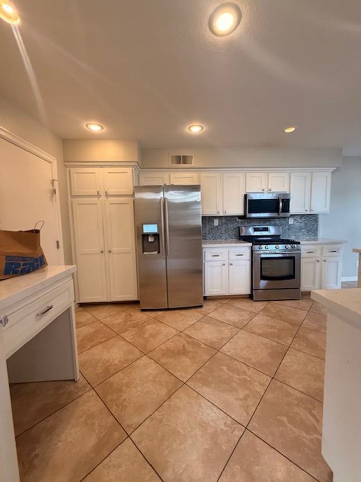 25165 Via Azul - Photo 5 of 17