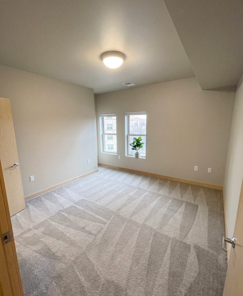 Cannery Square Apartments - Photo 3 of 12