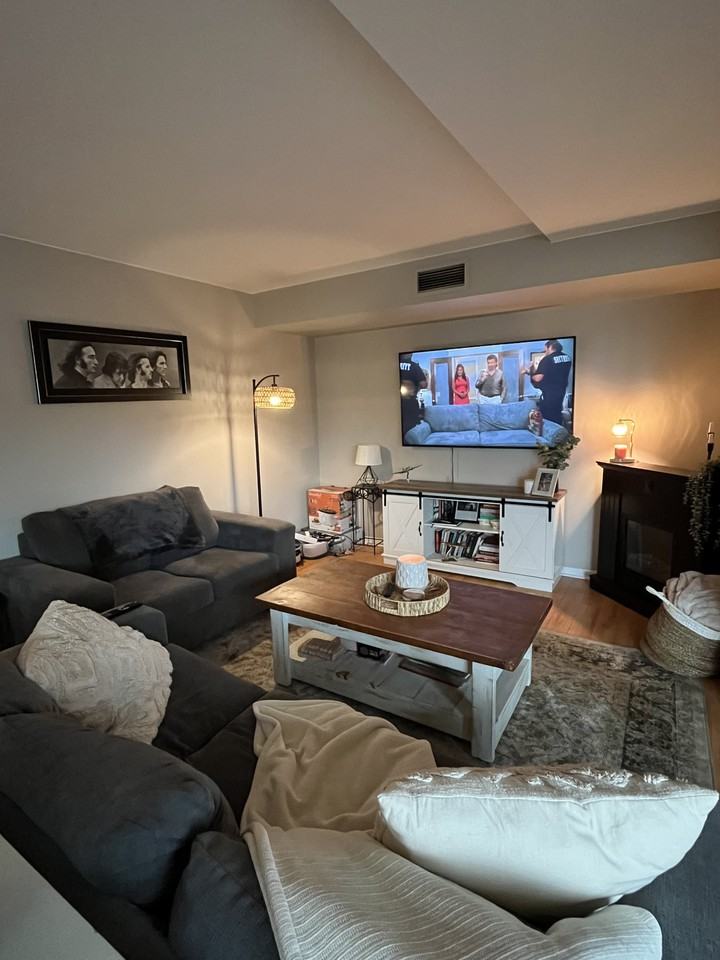 3601 Riverside Drive East #706 - Photo 2 of 21