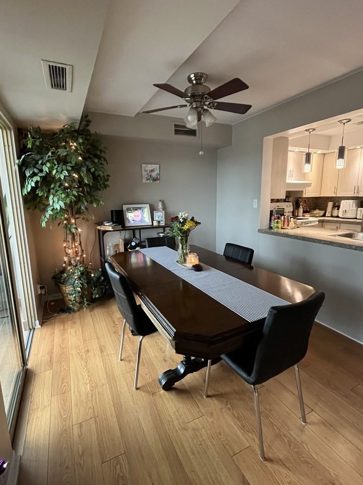 3601 Riverside Drive East #706 - Photo 5 of 21