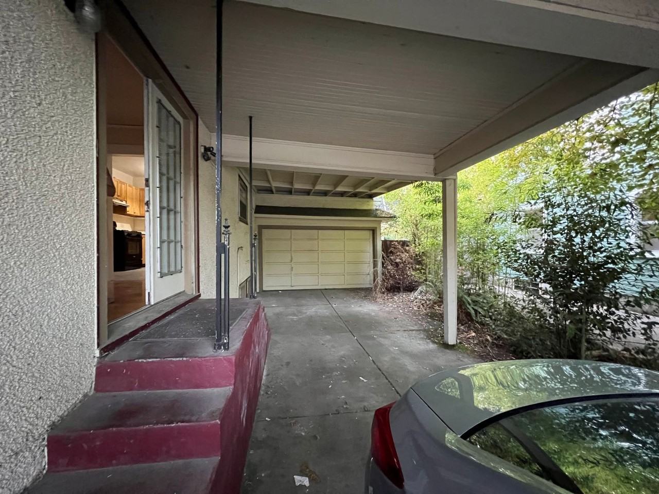 1292 Washington St - Photo 2 of 34