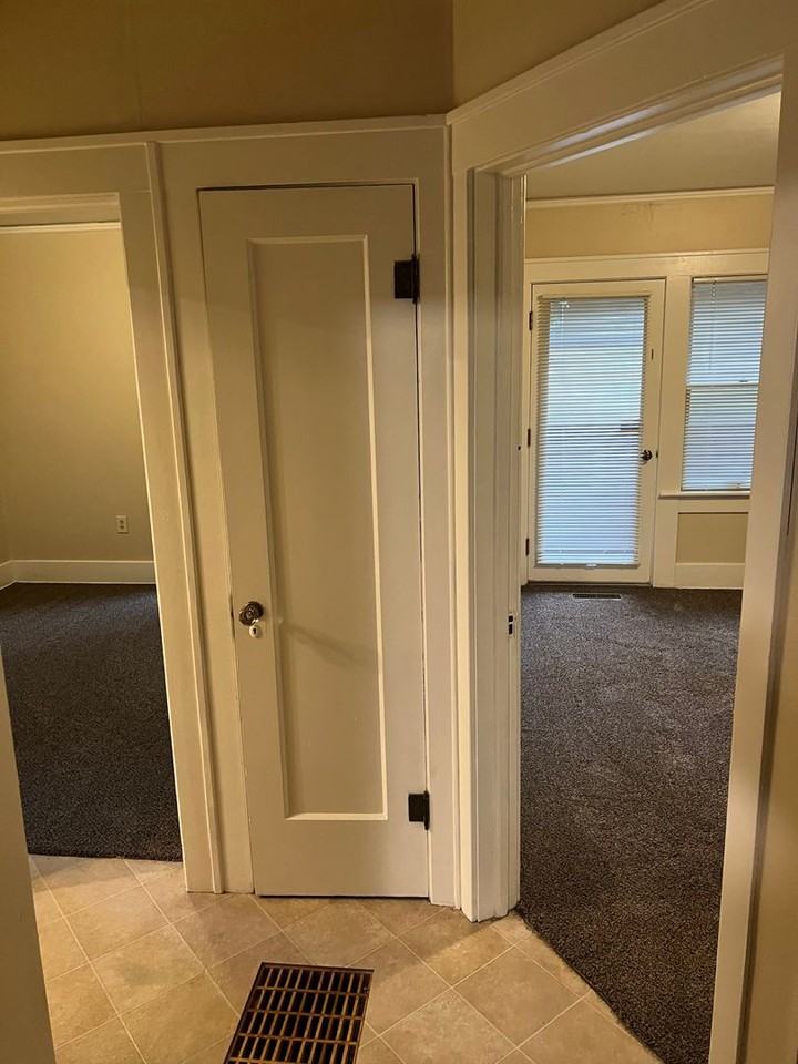 1292 Washington St - Photo 6 of 34