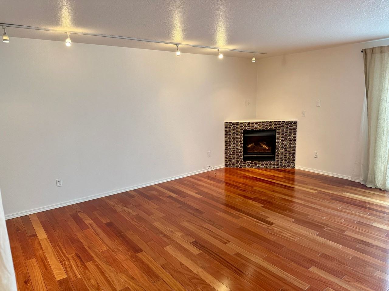 6218 N Concord Ave - Photo 3 of 22