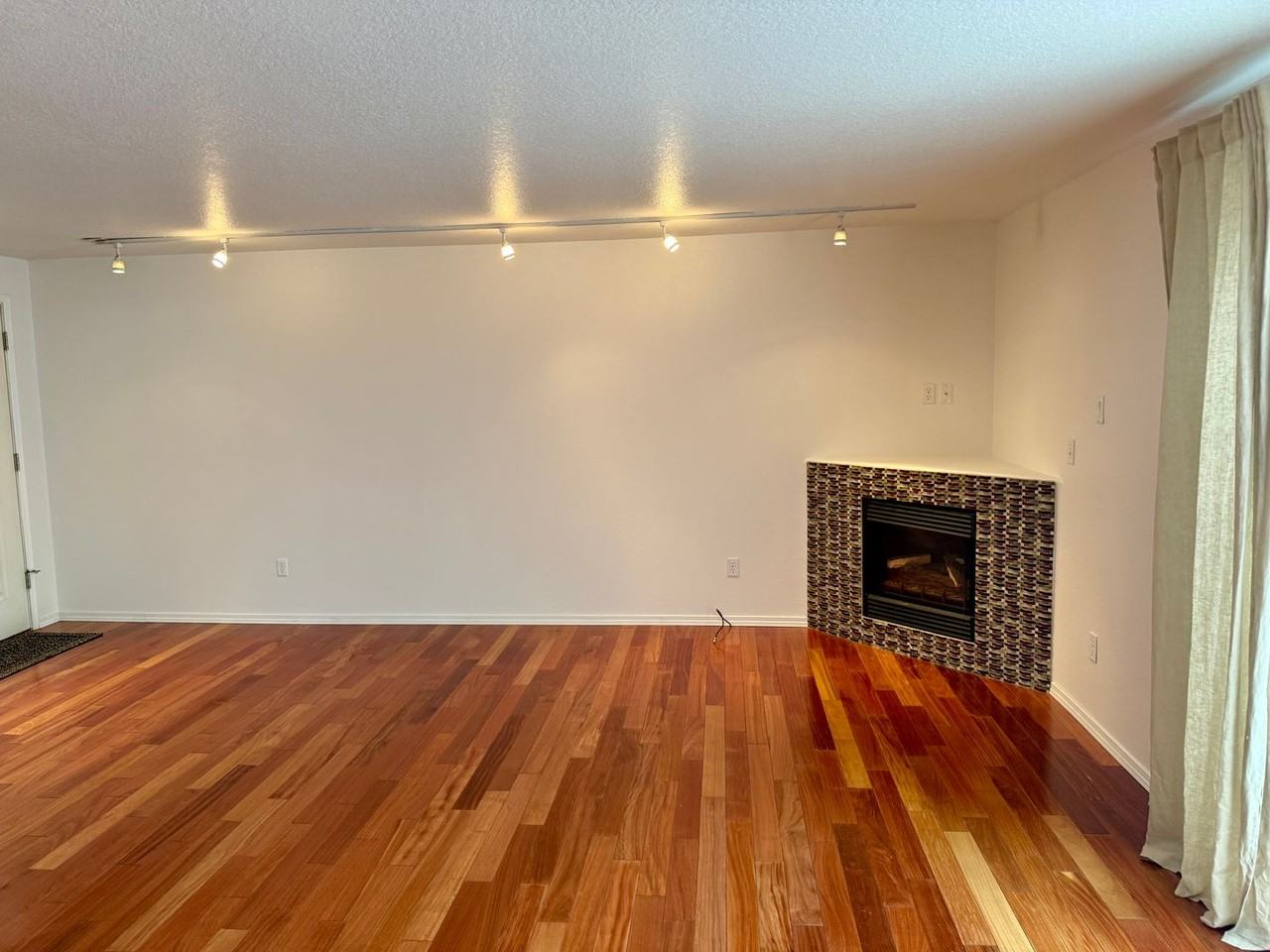 6218 N Concord Ave - Photo 4 of 22