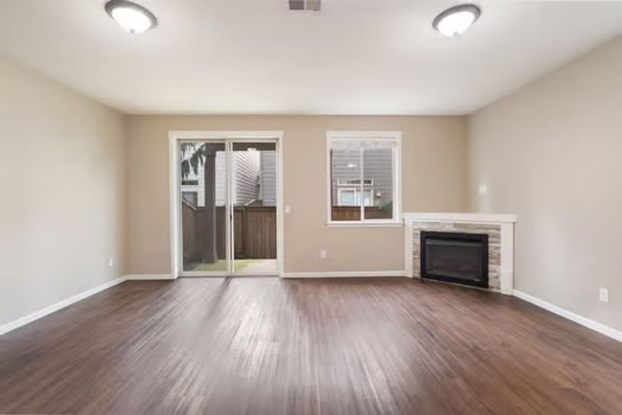 2625 Ne 131st Ct - Photo 3 of 23