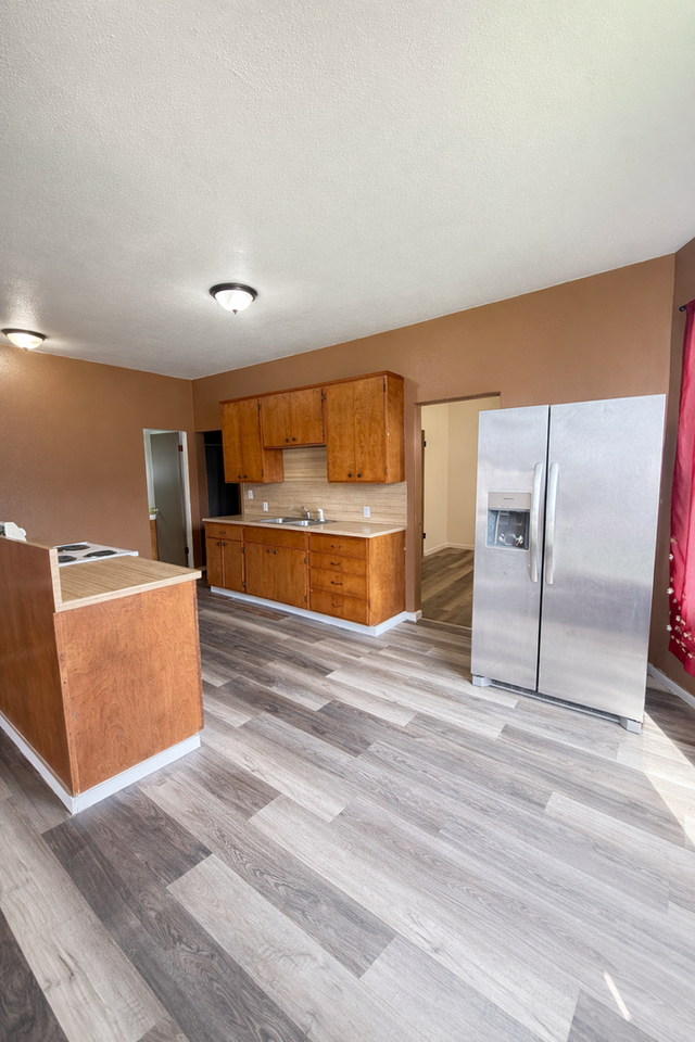 829 Emerson Ave - Photo 4 of 19