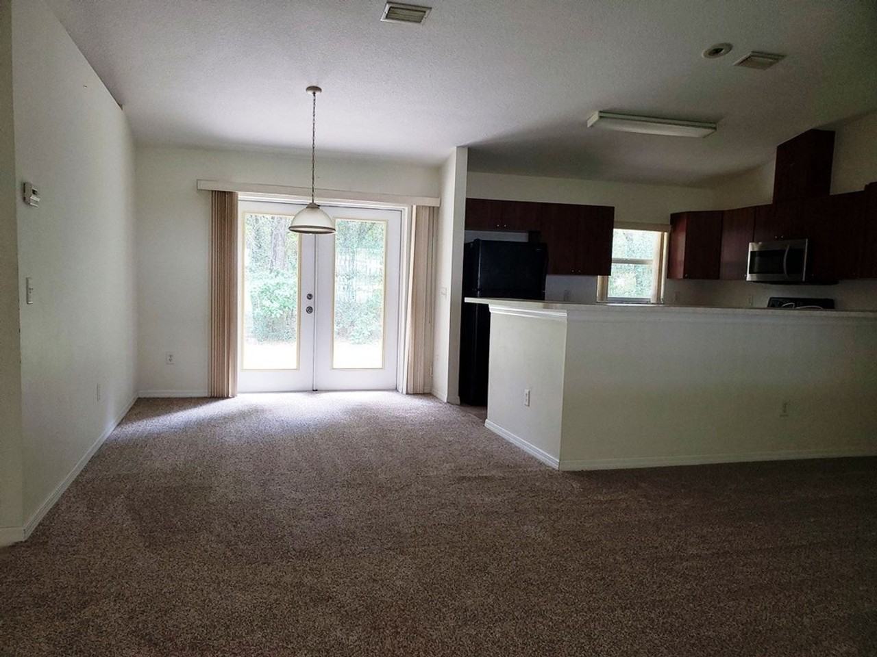 3880 E Byrd St - Photo 4 of 9