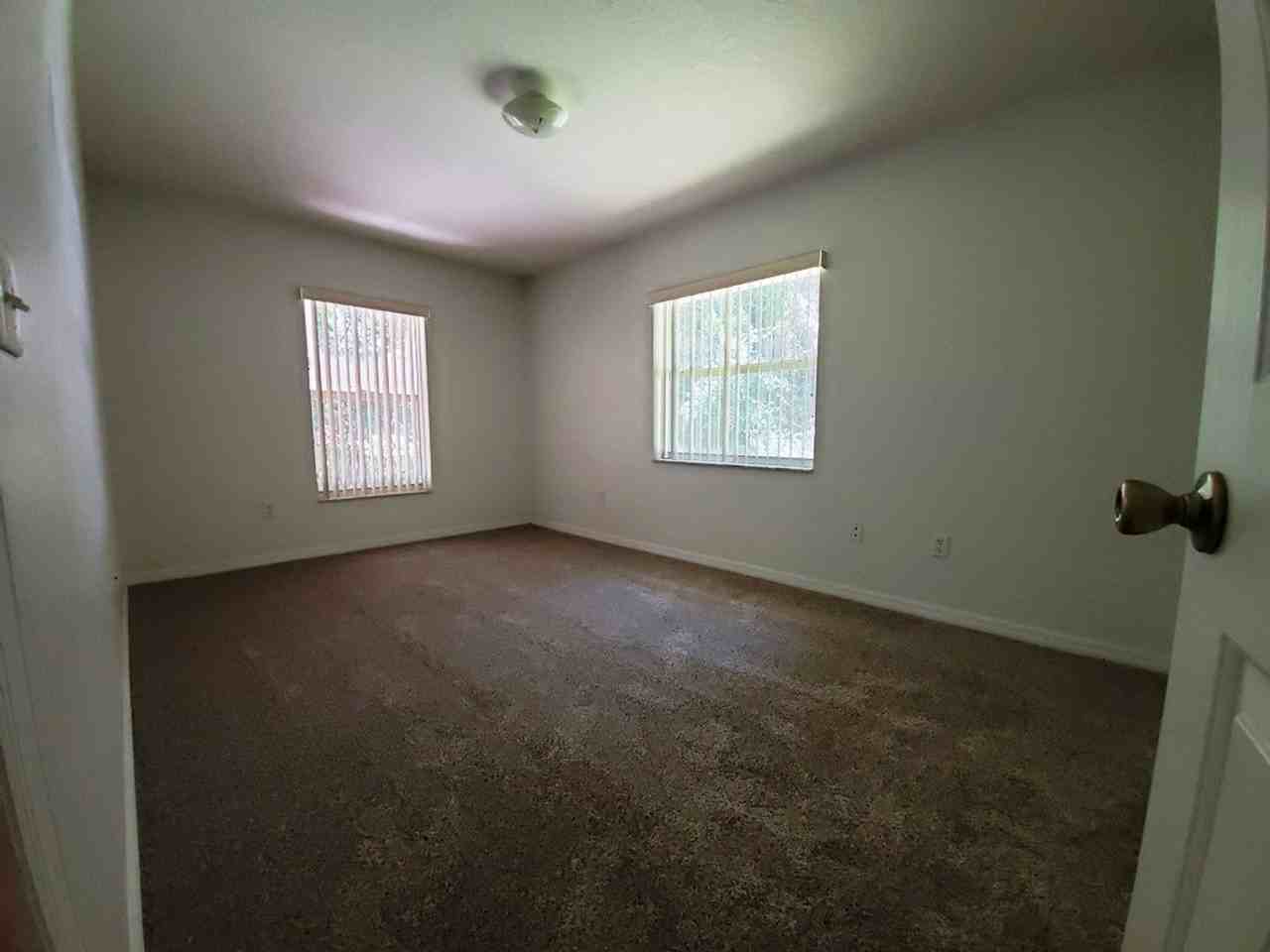 3880 E Byrd St - Photo 7 of 9