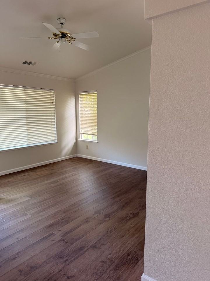 1387 Grouse Dr - Photo 6 of 27