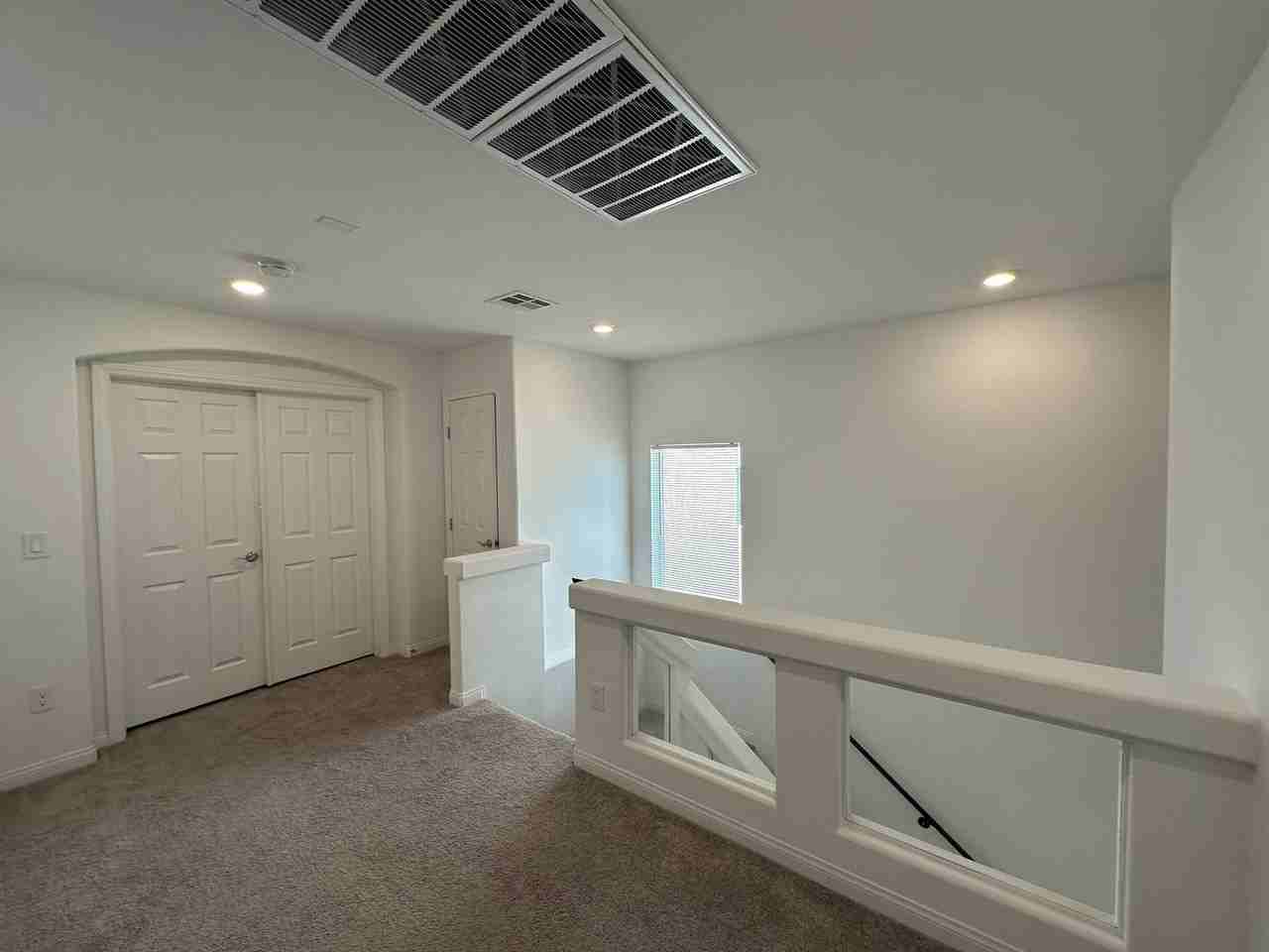 5678 Woodchester Ave - Photo 7 of 23