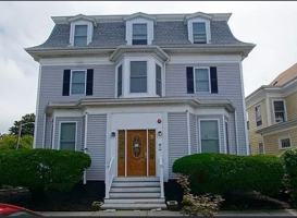 featured image of 18 Broad St