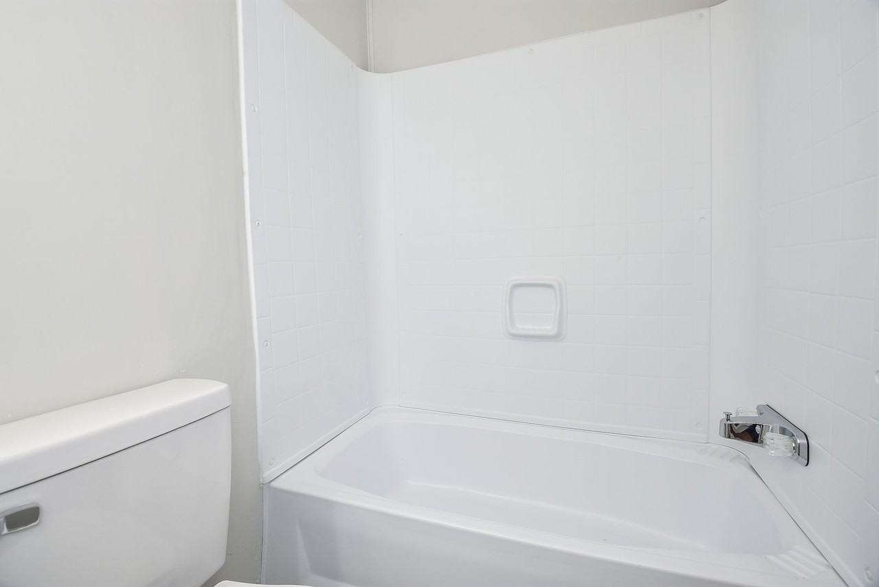 12543 Roy Harris Loop - Photo 7 of 39