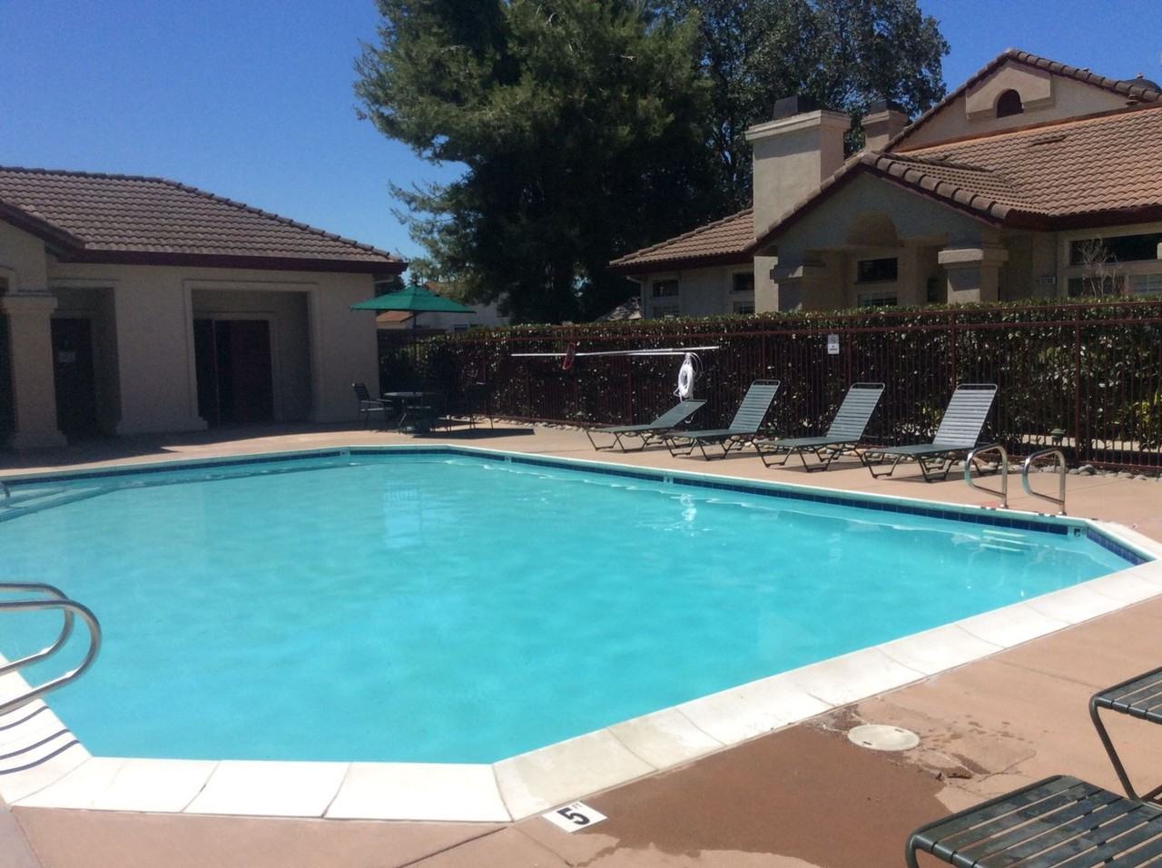 5768 Belleza Dr - Photo 4 of 17