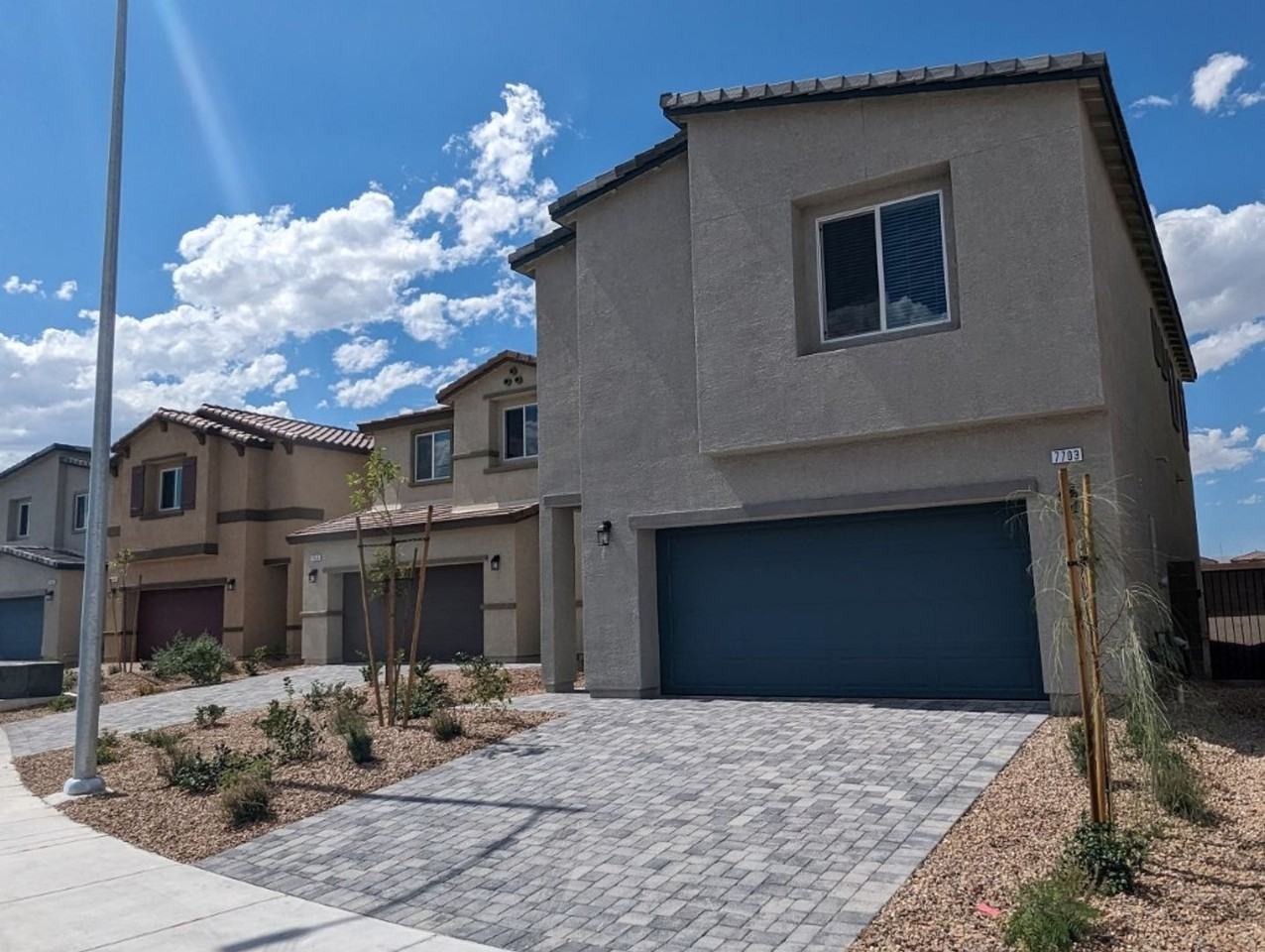 7703 Moore Creek Ln - Photo 2 of 33