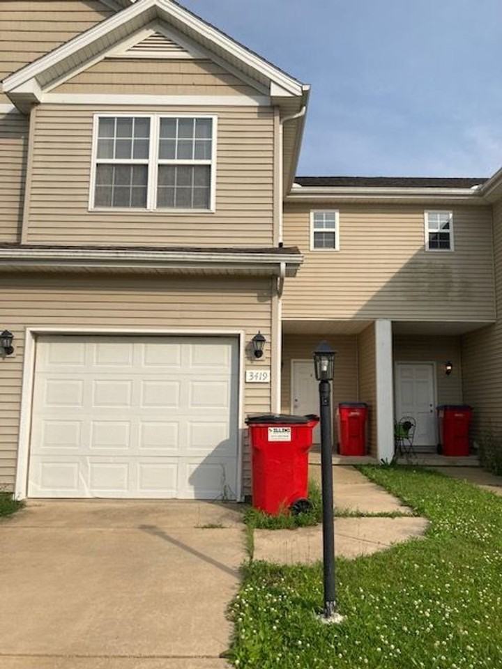 3423 Stoneway Ct - Photo 2 of 26