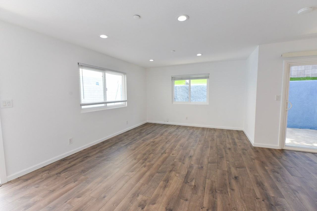 257 Avenida Victoria - Photo 4 of 21