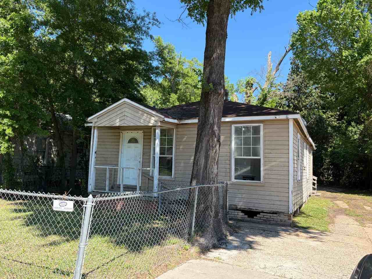 5337 Hearne Ave - Photo 2 of 15