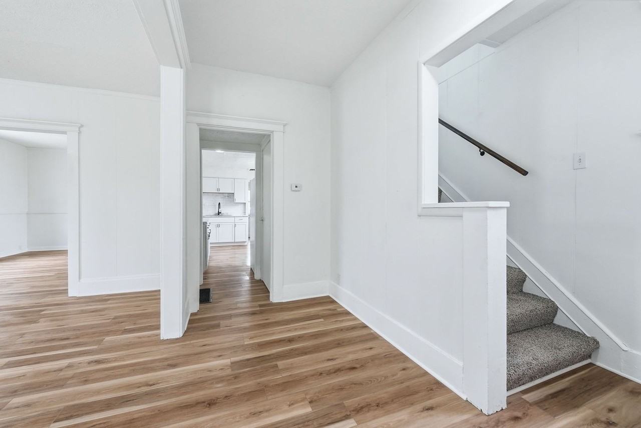 1819 Antoinette St - Photo 6 of 37